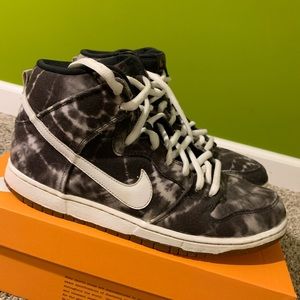 Nike Dunk SB High - Tie Dye Black